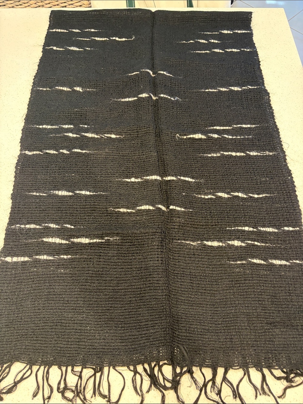 Italian Shoemakers Black and WiteTextured Knit Scarf
